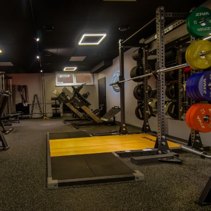 Silová zóna s rackom